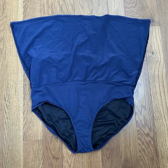 Women’s Lands' End Navy Blue Swim Skirt High Waist Plus Size 18 Spandex Nylon - Picture 4 of 5
